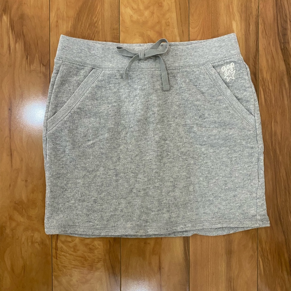 Gap mini skirt